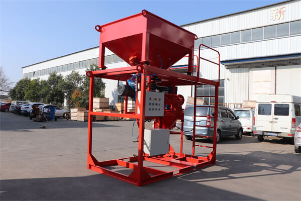 Tundish spraying machine for molten metal