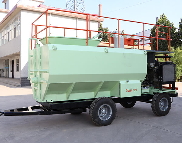 8000L capacity hydroseeding machine for slope greening