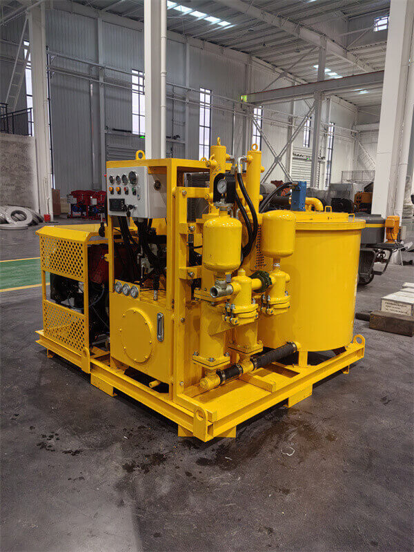 High pressure cement mixing jet grout pump station