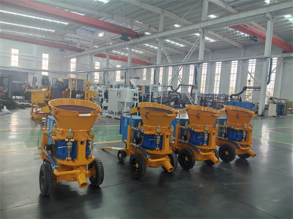 Concrete gunite spraying shotcrete equipment