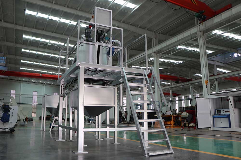 Colloidal grout mixing plant