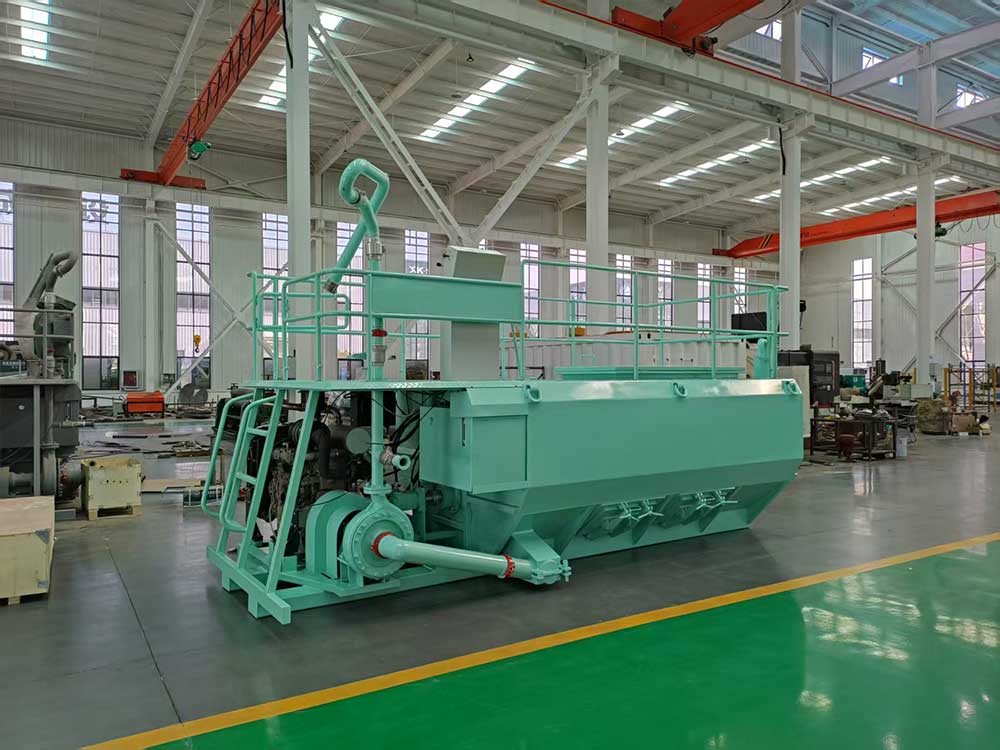 Diesel engine hydro mulcher and hydroseeding machine