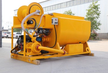 Grass seed spraying machine for garden