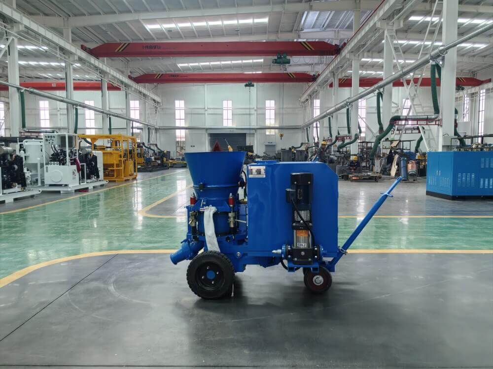 refractory lining spraying machine