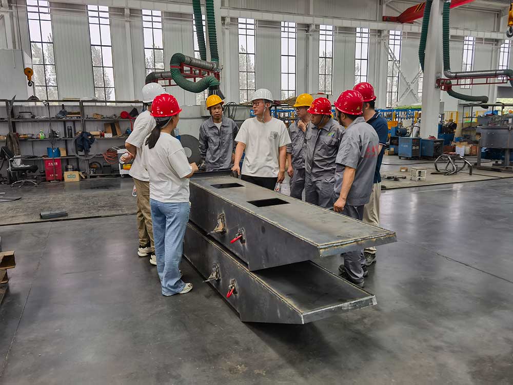 Engineers explain equipment