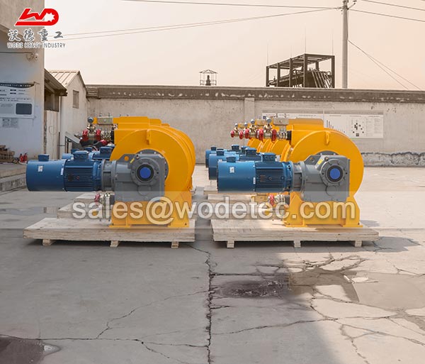 industrial hose pump for conveying mud and cement