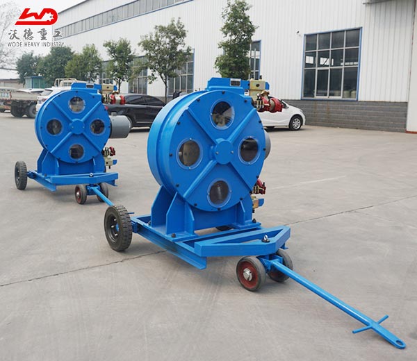 Extruded industrial hose pump for conveying cement