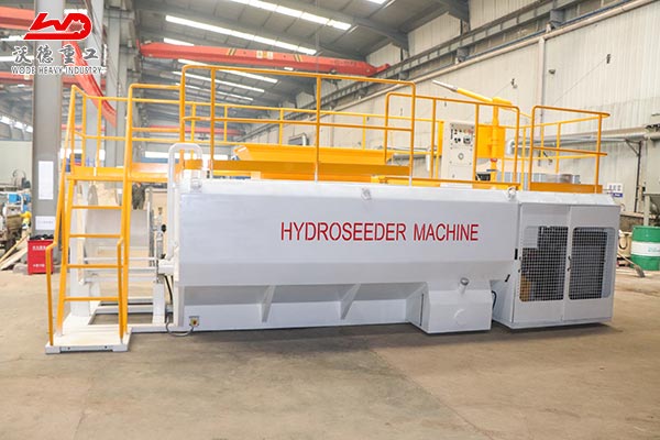 hydroseeder spraying machine for erosion control