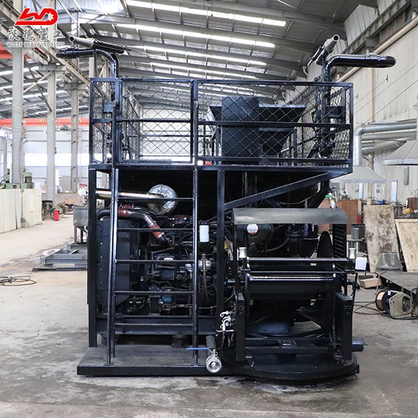 Chinese slope hydroseeding machine