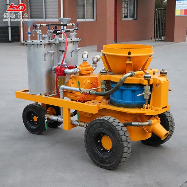 wet shotcrete machine in swimming pool project