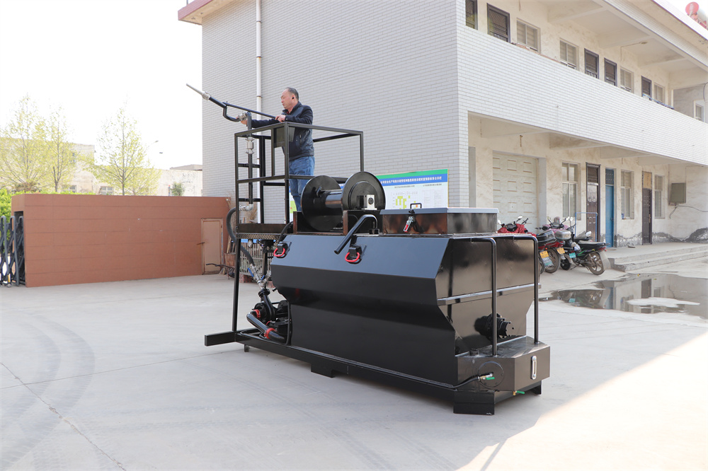 large area grass seed spraying machine