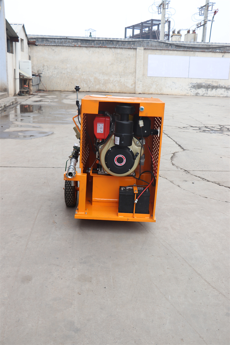Refractory material application machine Refractory material application machine