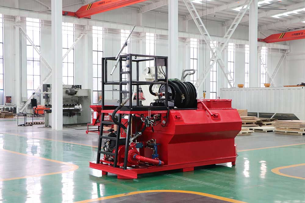 2m3 hydroseeder with hose and hose reel