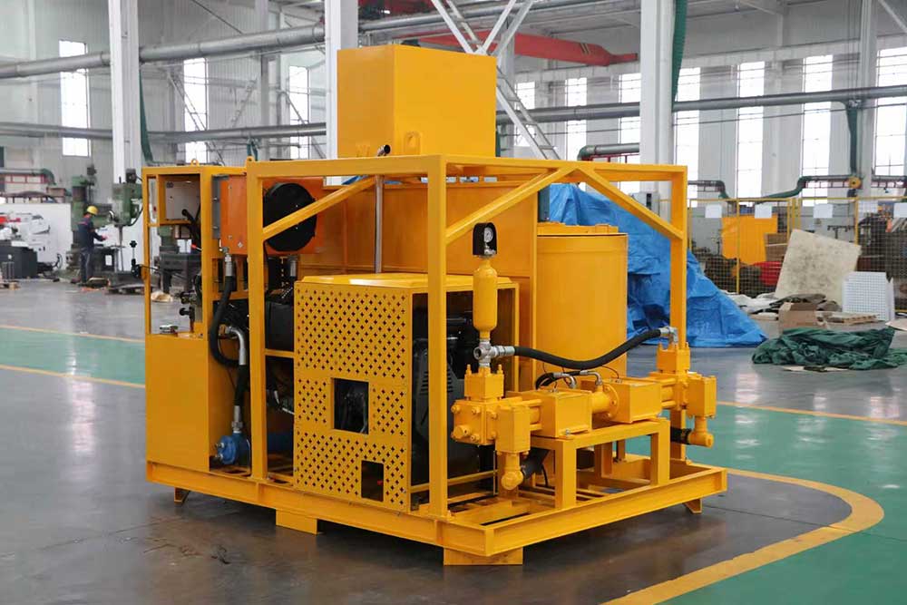 Jet grouting machine with complete set