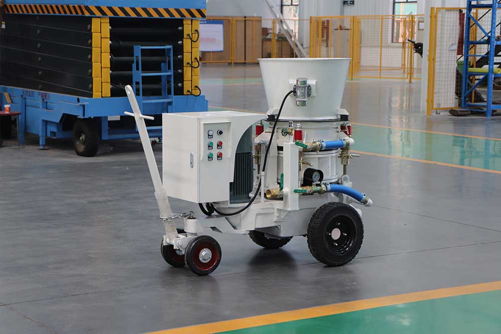 Mobile portable refractory gunning machine