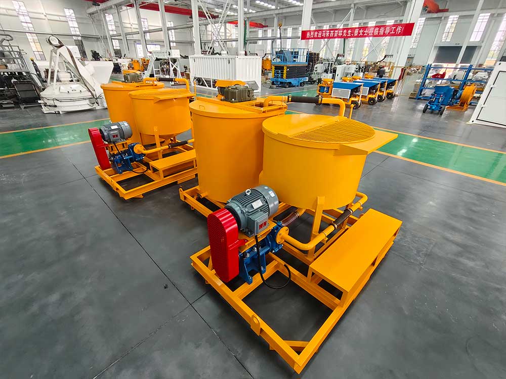 Compact structure grout mixer agitator