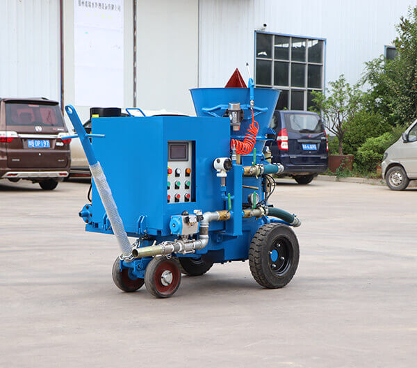 Refractory dry mix shotcrete machine for aluminum furnace linings