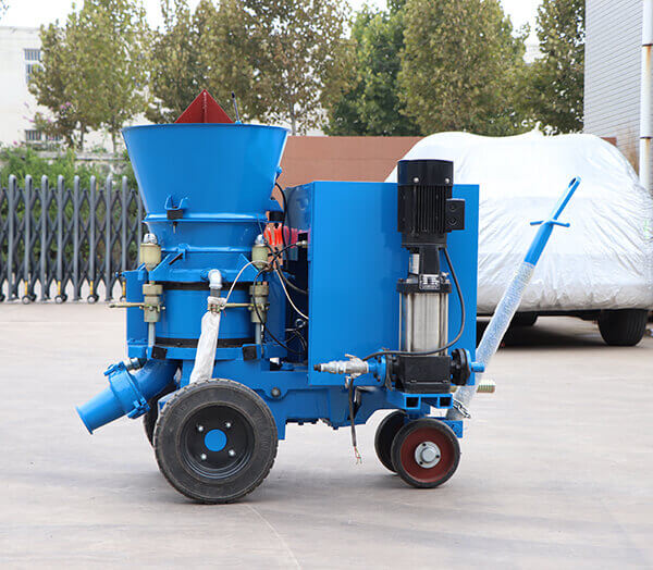 Refractory shotcrete machine for subway tunnels