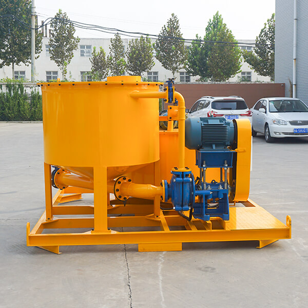 Cement grouting mixer and storage machine for bridge grouting