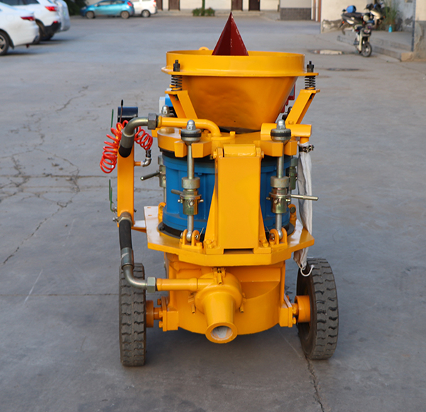 Portable refractory gunite shotcrete pump equipment