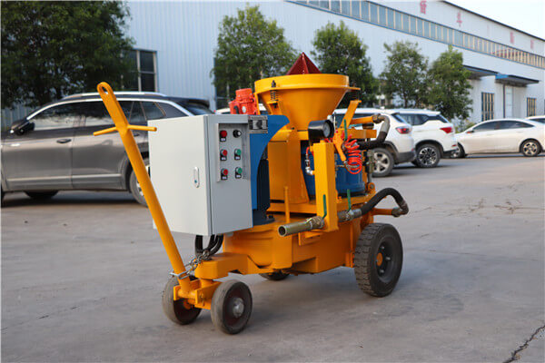 Gunning machine for refractory work in cement industries