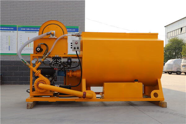 Hydroseeding mulch machine for golf greening Australia