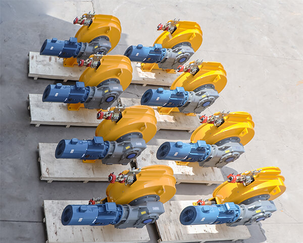 Peristaltic squeeze hose pump for pumping gold mining slime