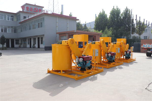 Hydraulic grout mixer machine for cement mixing